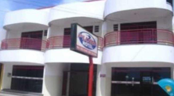 Pluma Hotel Jaru Ngoại thất bức ảnh